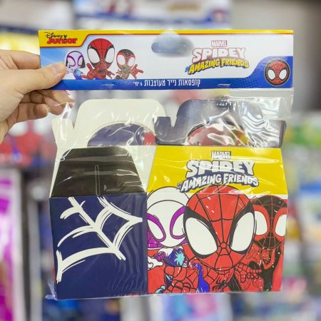 علب كرتون ديزني